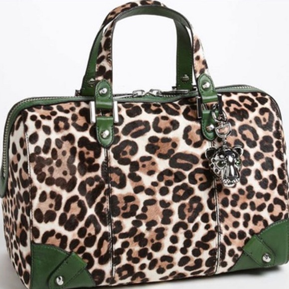 Juicy Couture Handbags - Everyday Essential Juicy Couture bag - Steffy